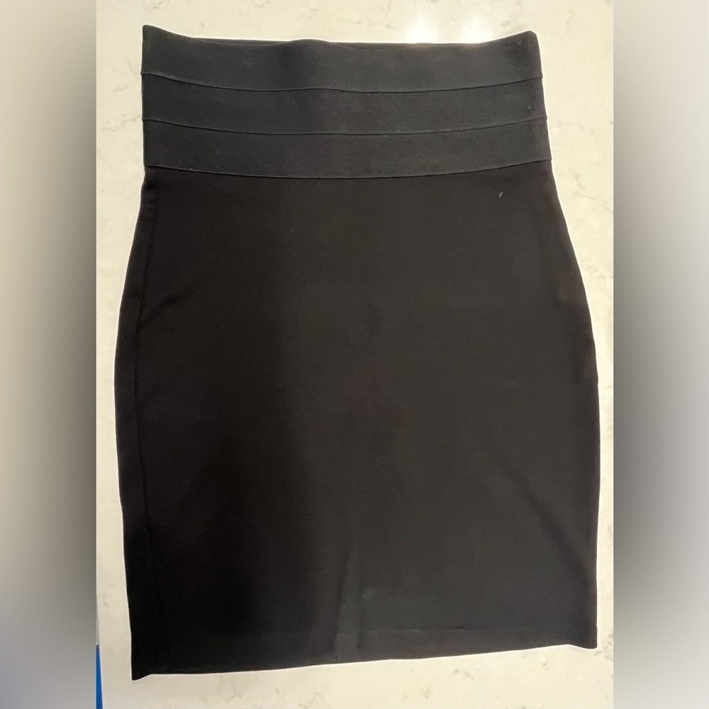 Max Studio Black Fitted Skirt, XS